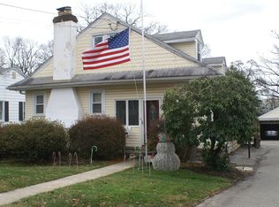 48 Evergreen Ave, Broomall, PA 19008