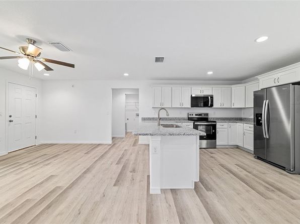 874 NE 130th Ter #874