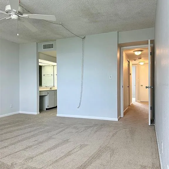 2617 Cove Cay Dr #311 — Photo 38
