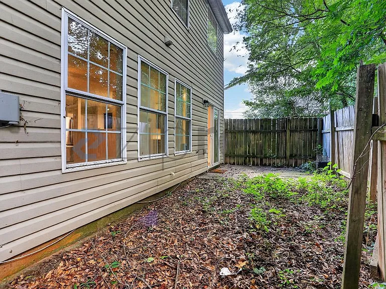 3542 Brookstone Way — Photo 6