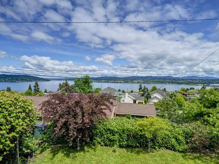 7740 S Lakeridge Dr #1 — Photo 2