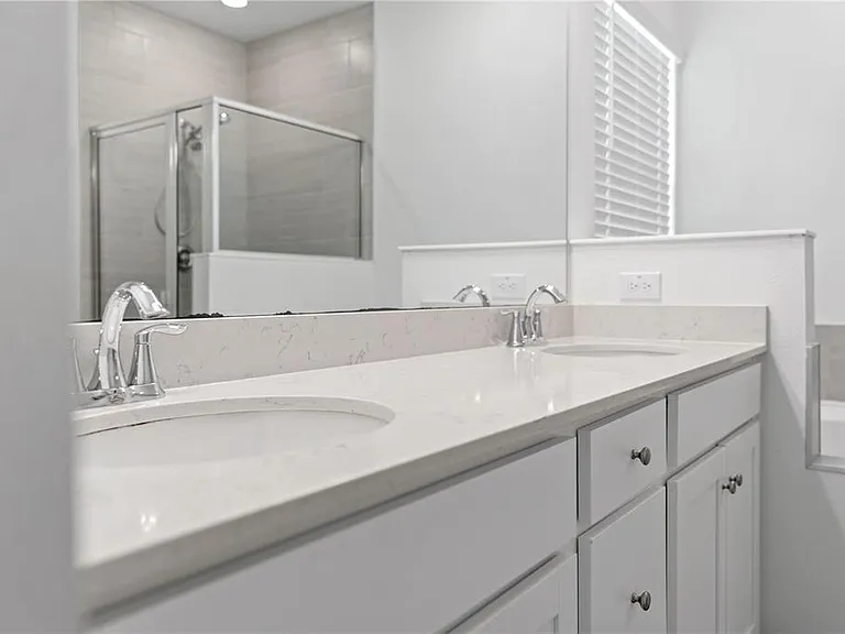5637 SW 93rd St — Photo 31
