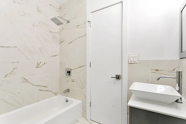 Rented by Berkshire Hathaway HomeServices New York Properties | media 15