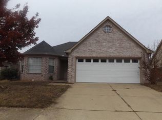 9884 Vista Ridge Dr, Olive Branch, MS 38654