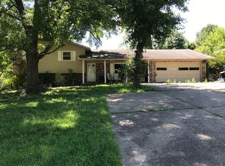 8108 Old State Rd, Evansville, IN 47710