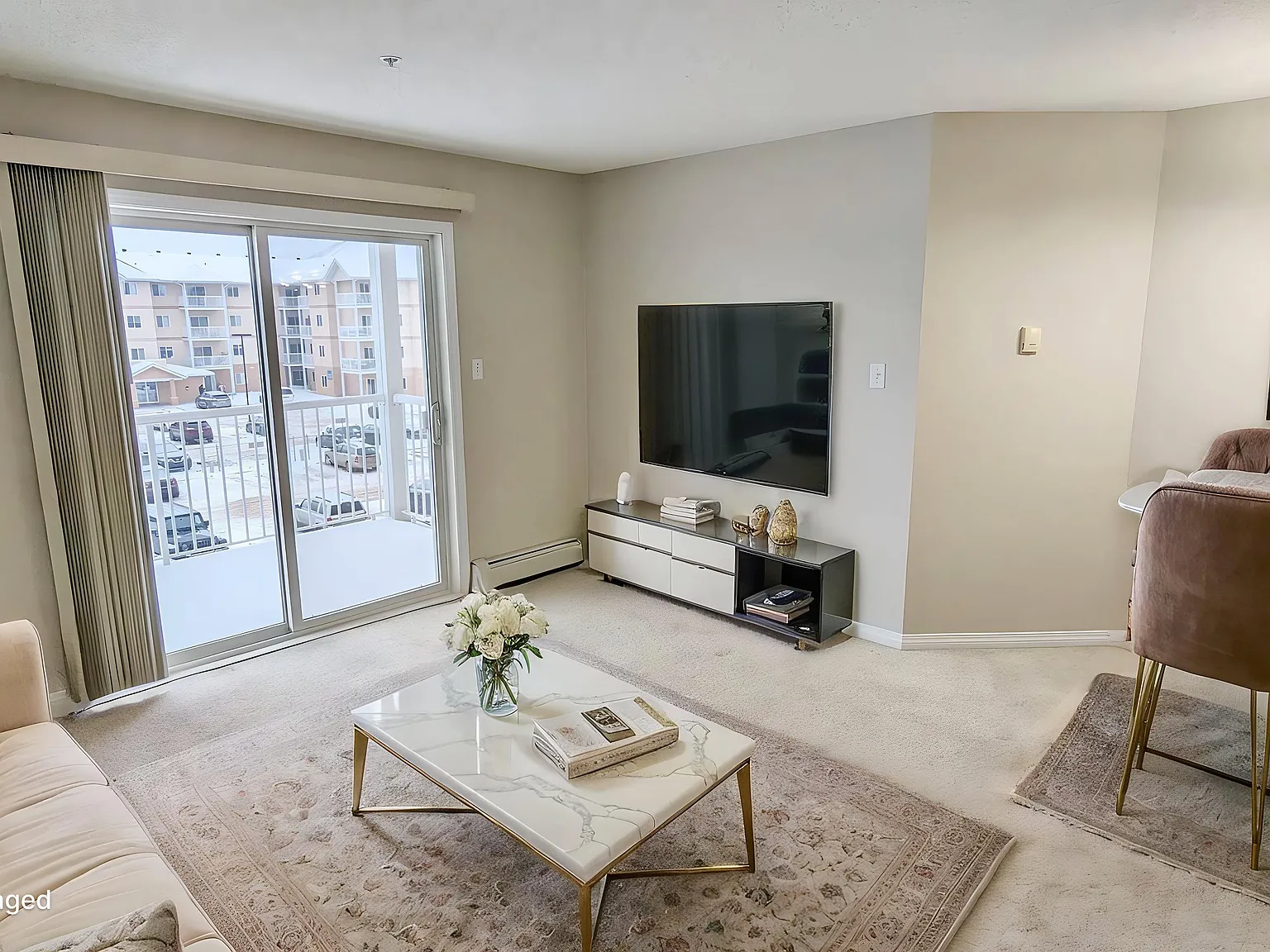 Kirkness Park Apartments — Photo 3