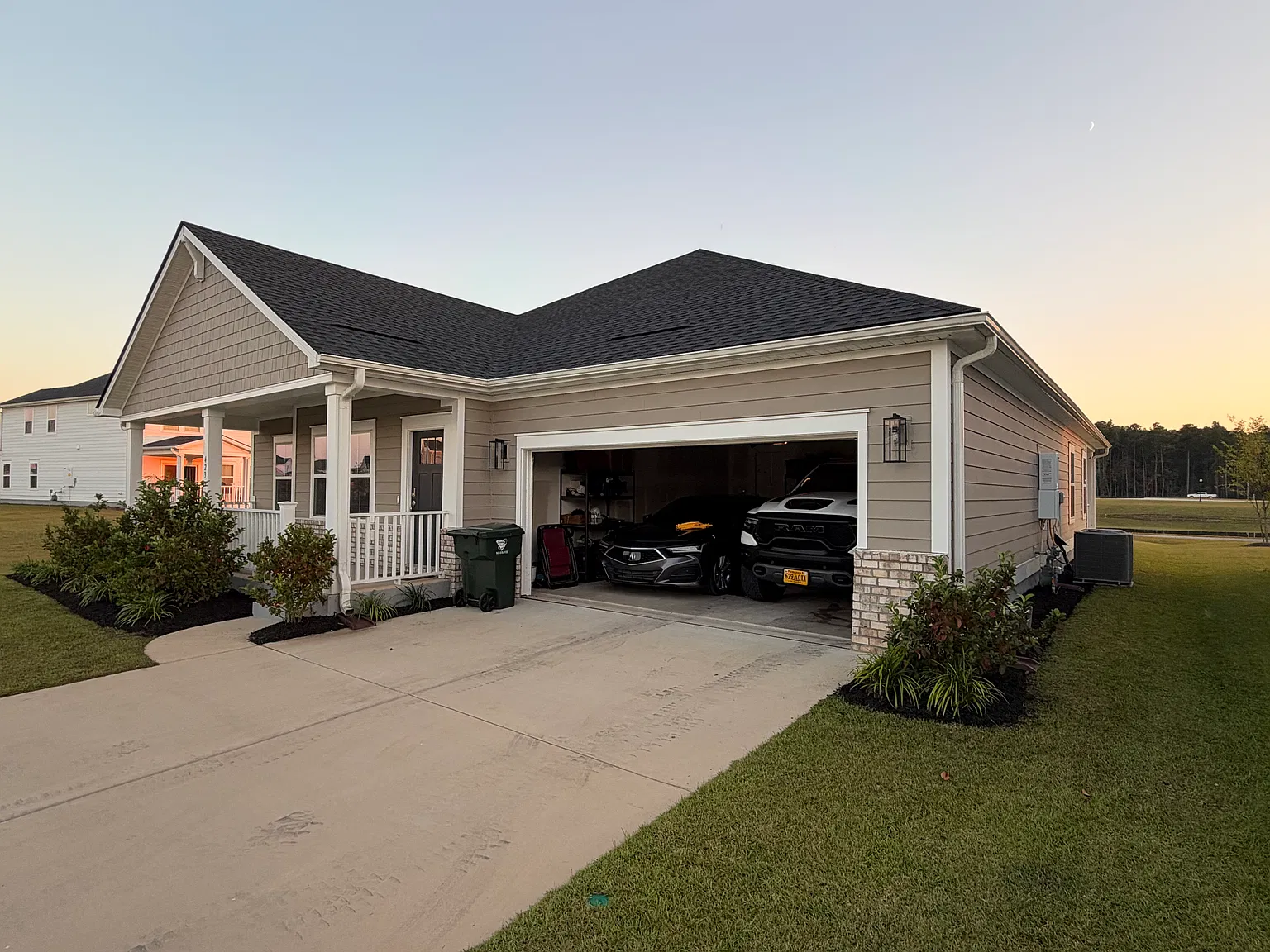 3 bed, 1908 sqft, $3,200 — Photo 4