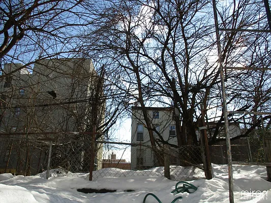 Rented by Miron Properties | media 64