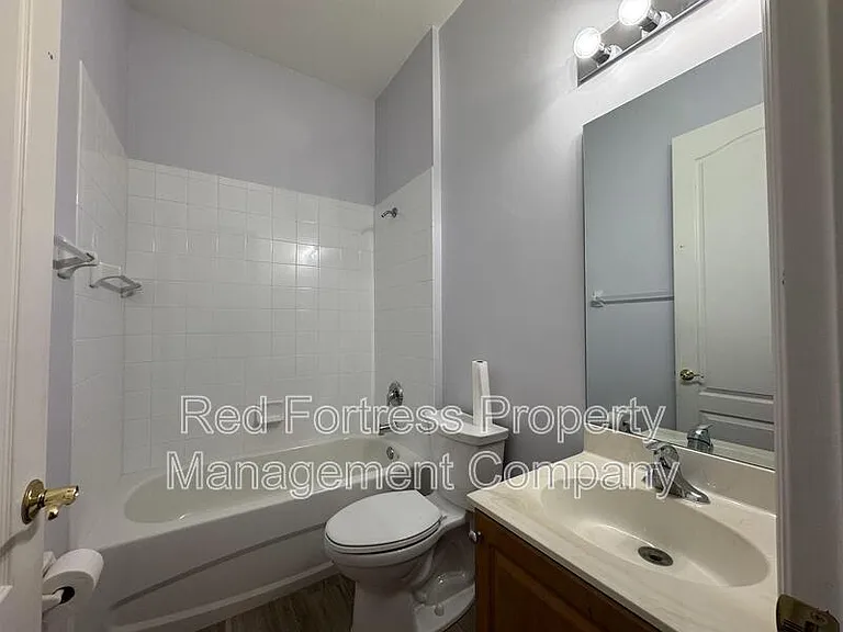 2531 Sawgrass Lake Ct — Photo 16