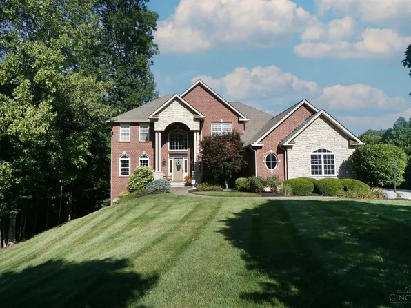 10029 Indian Walk Dr, Cincinnati, OH 45241