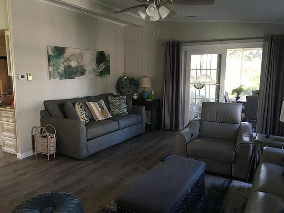 Livingroom with sofa sleeper