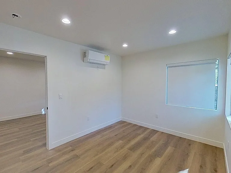 829 N Garfield St — Photo 15