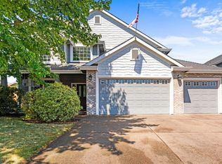 940 Harvey Ln, Molalla, OR 97038