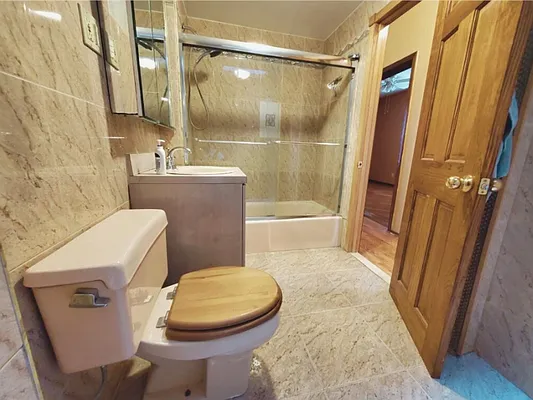 Sold by Remax Real Estate Professionals | media 21