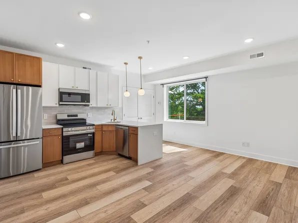 4818 Chester Ave #402, Philadelphia, PA 19143