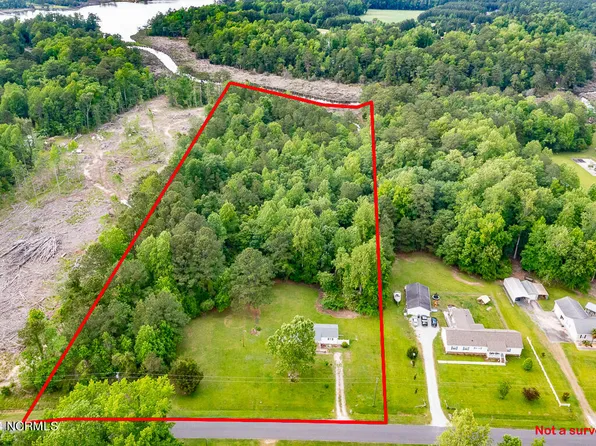 242 Fisher Turnpike Road, Arapahoe, NC 28510
