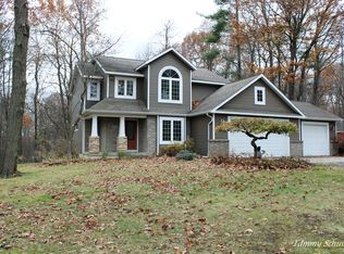 11269 Wild Pond Dr NE, Rockford, MI