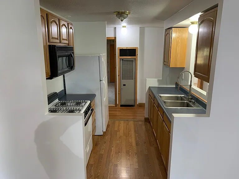 540 Bone Plain Rd #B — Photo 16