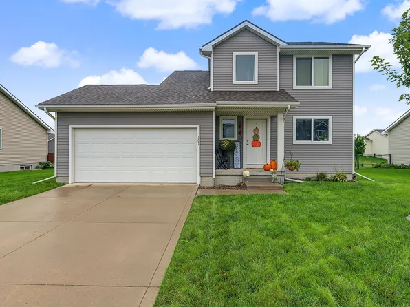 307 NE Monroe Ave, Elkhart, IA 50073