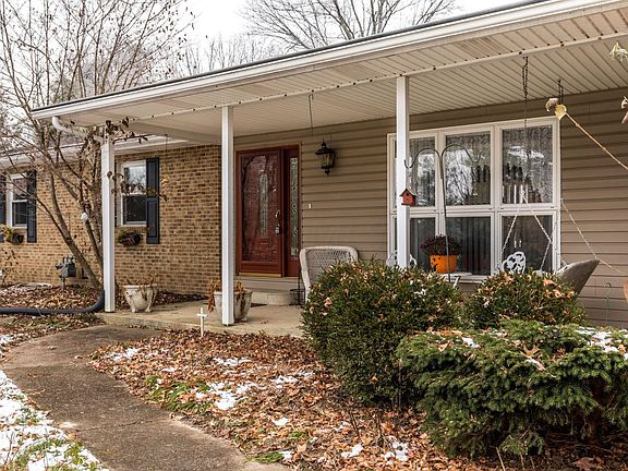 4th image of 377 N Wooster Way NW
