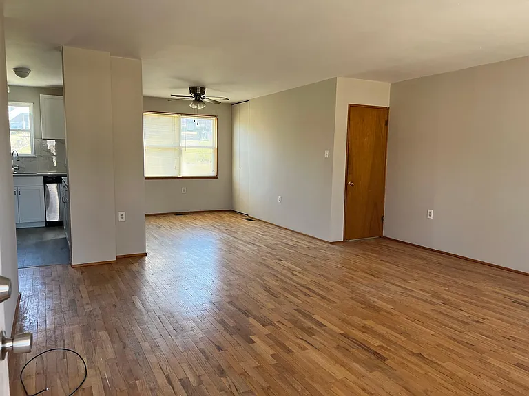 9026 Lemona Dr — Photo 12
