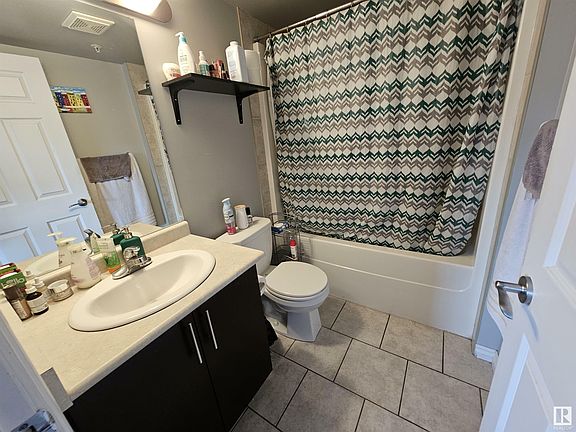 4th image of 10118 106th Ave NW Unit 301