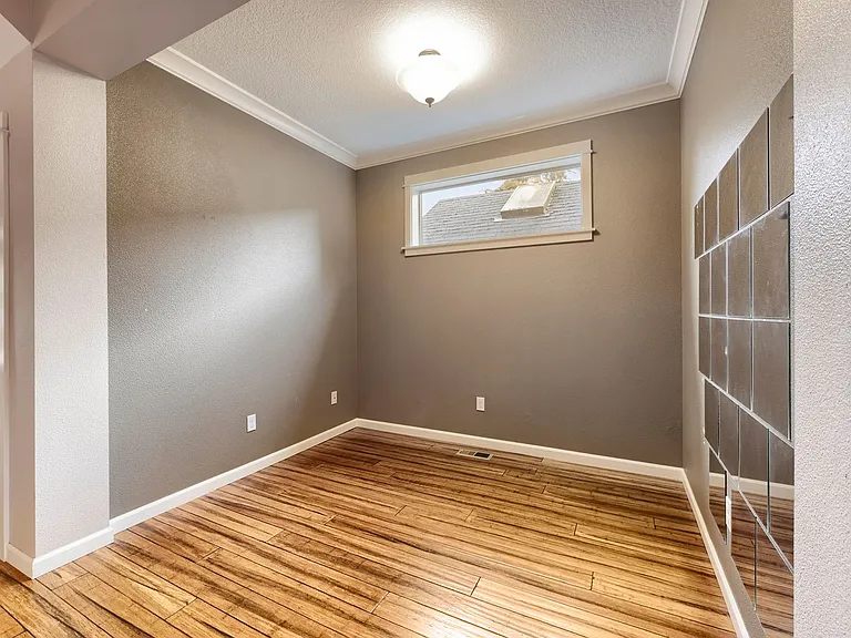 6020 SE Raymond St — Photo 5