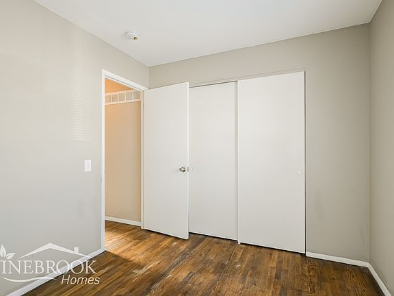 3rd image of 1028 Torero Ln
