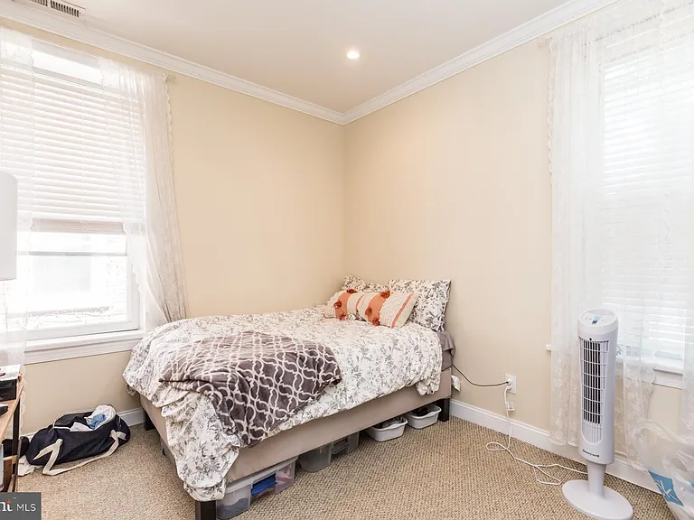 1712 Wallace St #202 — Photo 11