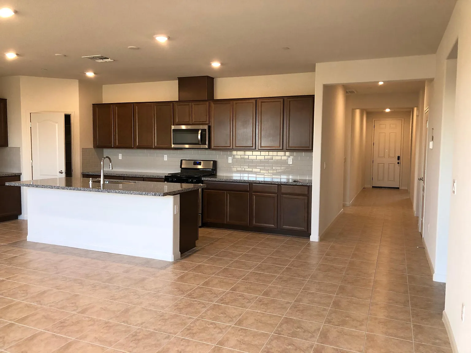 1478 Copperfield Ave — Photo 2