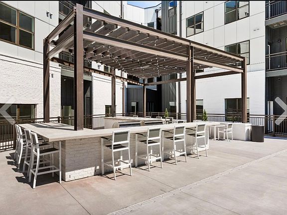 3rd image of 1677 54th Ave N #128