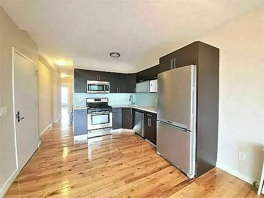 Rented by Brooklyn Property Group LLC | media 84