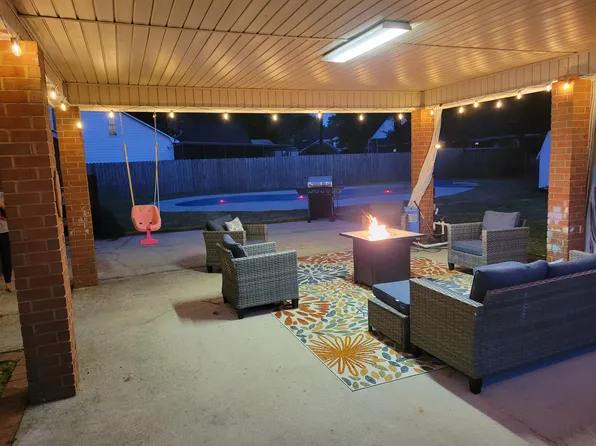 612 Vaughn Dr S, Satsuma, AL 36572