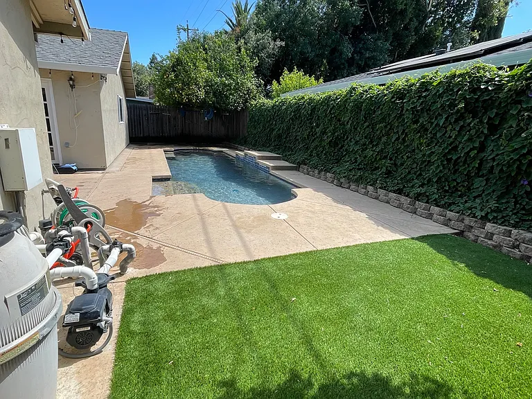 1010 Westway Dr — Photo 5