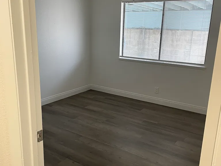 1823 Niblick Cir — Photo 16
