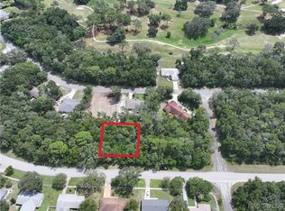 9136 N Golfview Dr, Citrus Springs, FL 34434