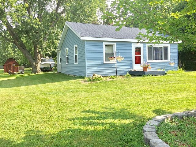 1st image of 1310 Macarthur Dr