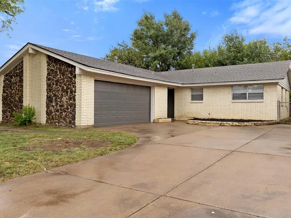 840 Fontana Ln, Del City, OK 73115