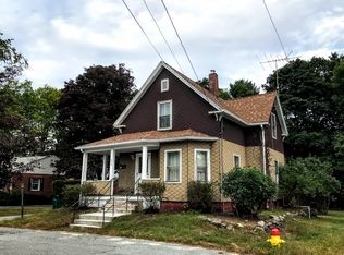 456 Beech St, Fitchburg, MA 01420