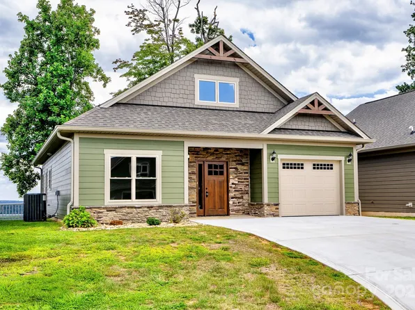 1387 River Club Rdg, Lenoir, NC 28645
