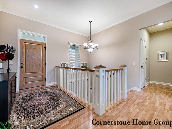 5th image of 82 Riverchase Dr NE