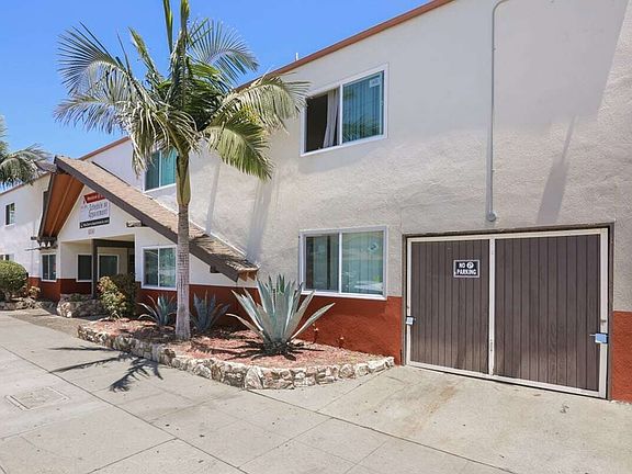4th image of 6530 Cherry Ave #11