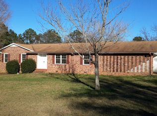 108 Locksley Dr, Greenwood, SC 29649
