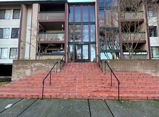 2211 Latham St APT 214, Mountain View, CA 94040