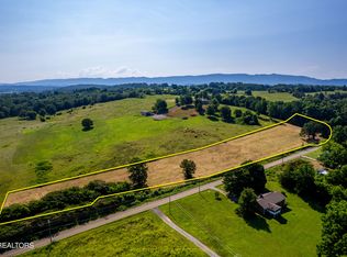 6149 Janeway Rd, Maryville, TN 37801