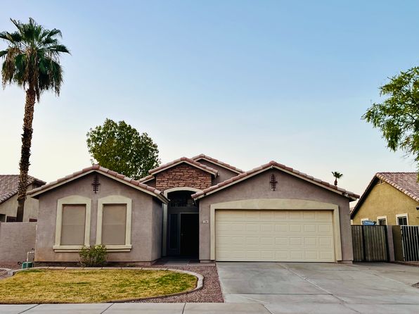 734 E Iris Dr
