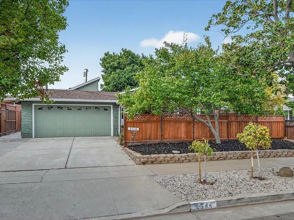 2544 Glenrio Dr, San Jose, CA 95121