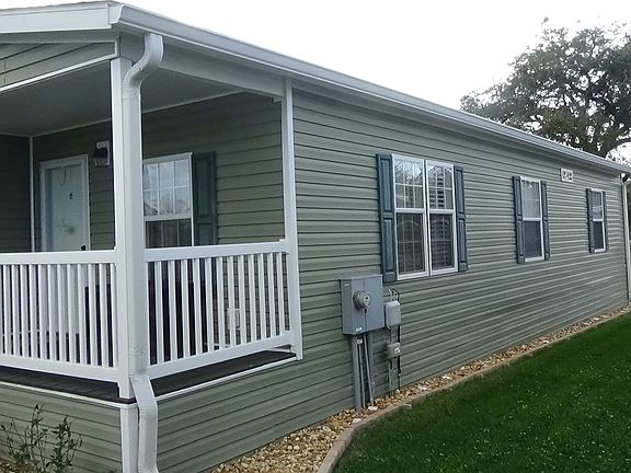 5th image of 121 S Lake Dr