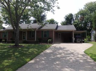 147 Magnolia Dr, Dyersburg, TN 38024