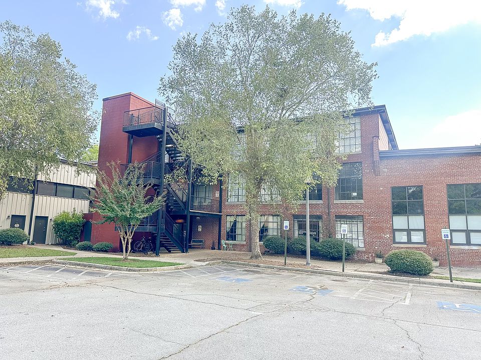 1st image of 301 Bradley St APT A202